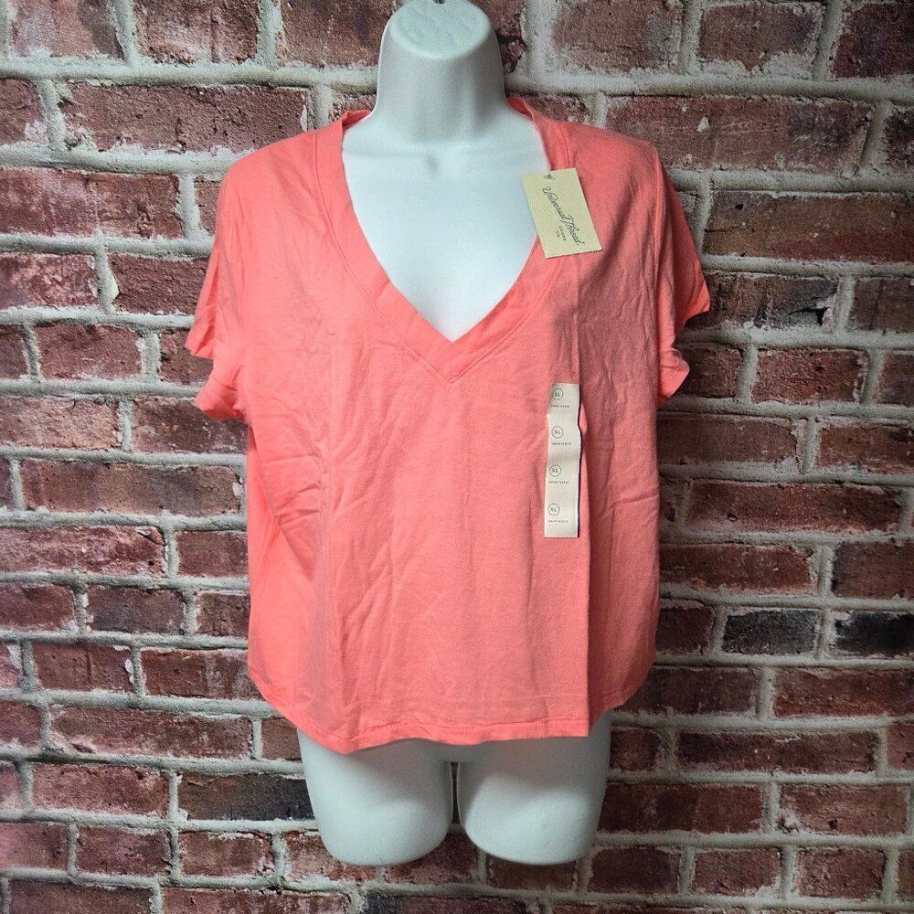 Universal Thread CROPPED Coral V-Neck Short Sleeve Tee